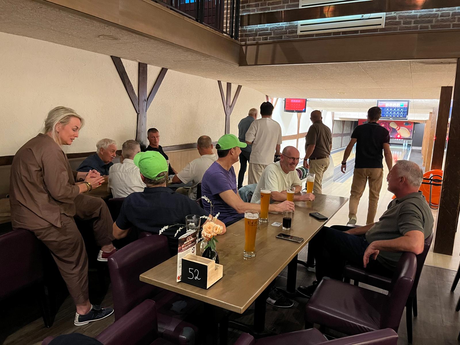 Uitstapje Teambegeleiders - Bowlen bij Marveld Recreatie
