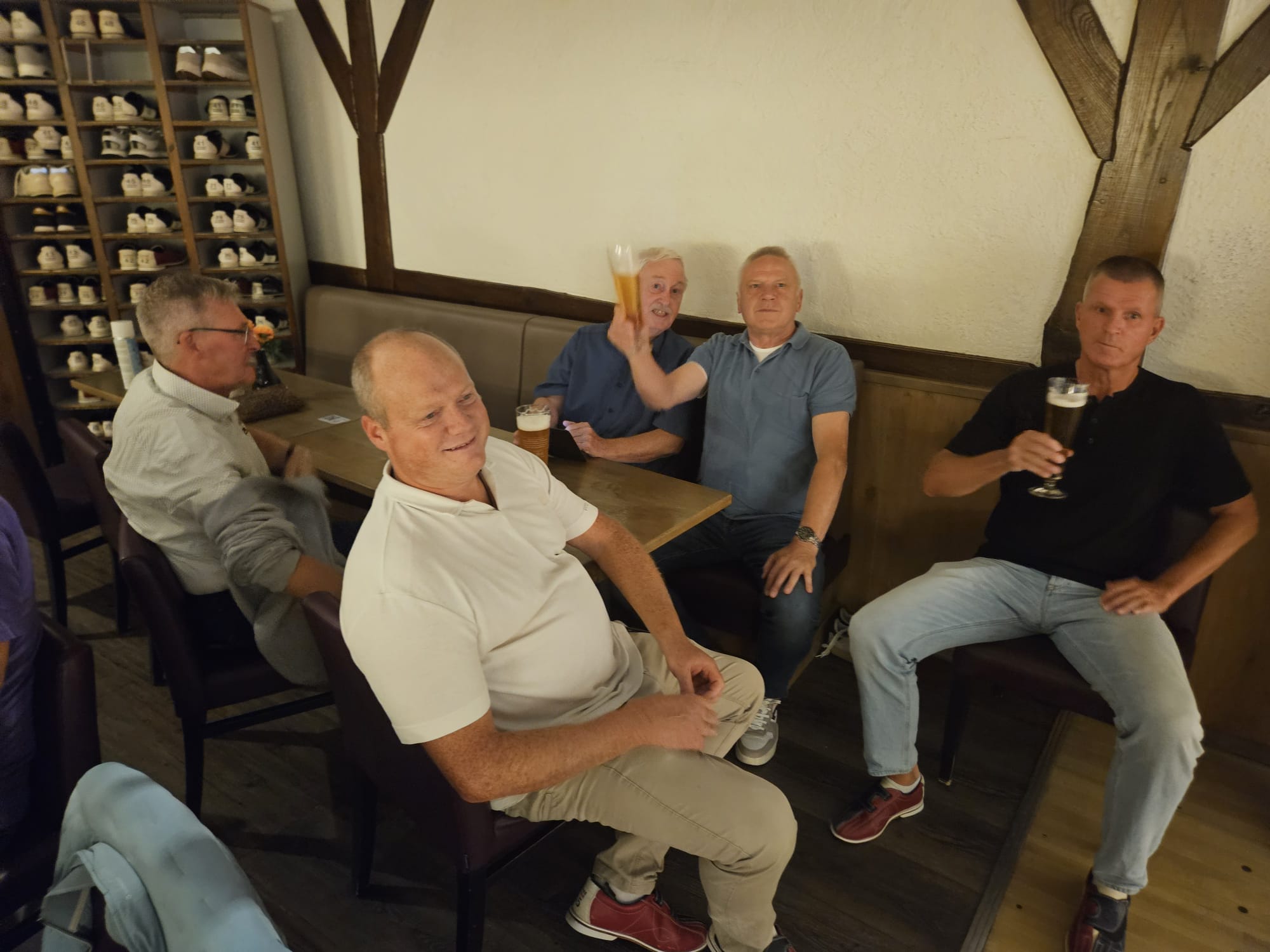 Uitstapje Teambegeleiders - Bowlen bij Marveld Recreatie